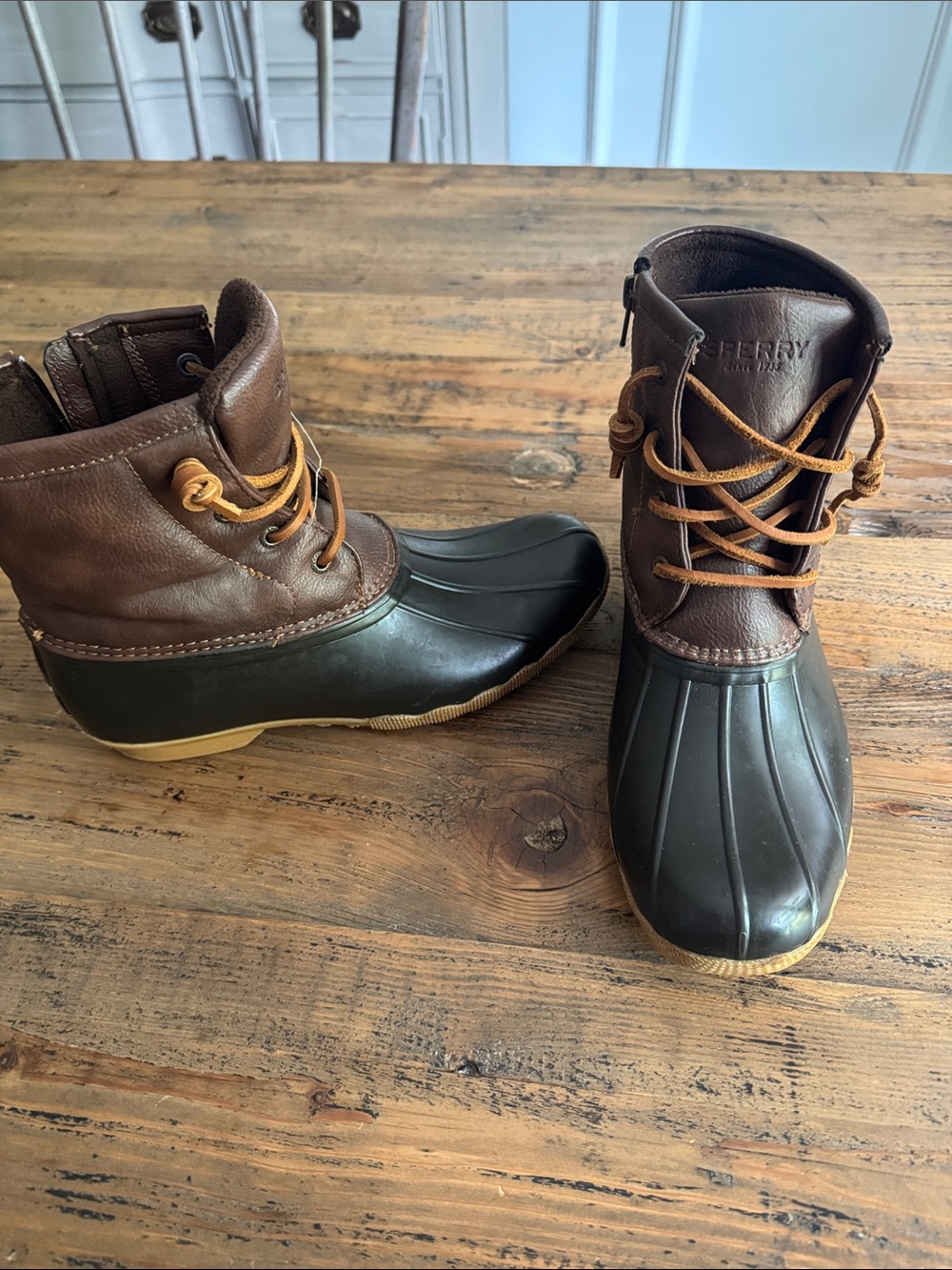 Sperry Brown & Black Duck Boots - Lace-Up Waterproof